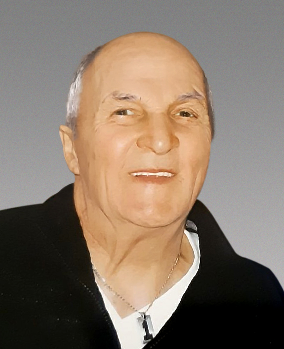 Valmont Ouellet