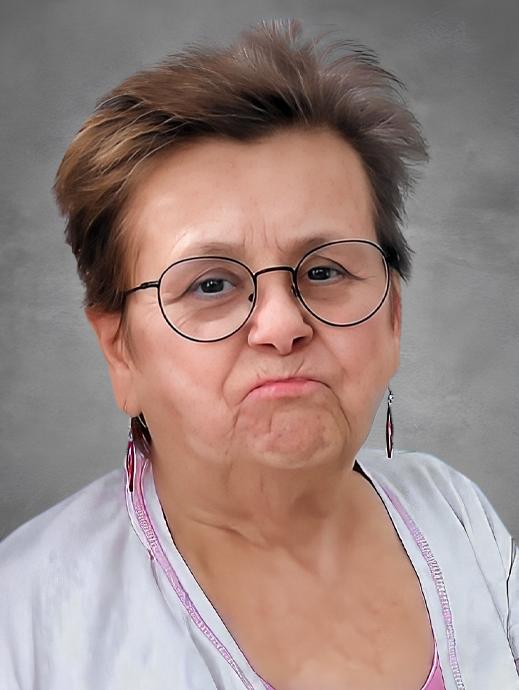 Suzanne Ayers