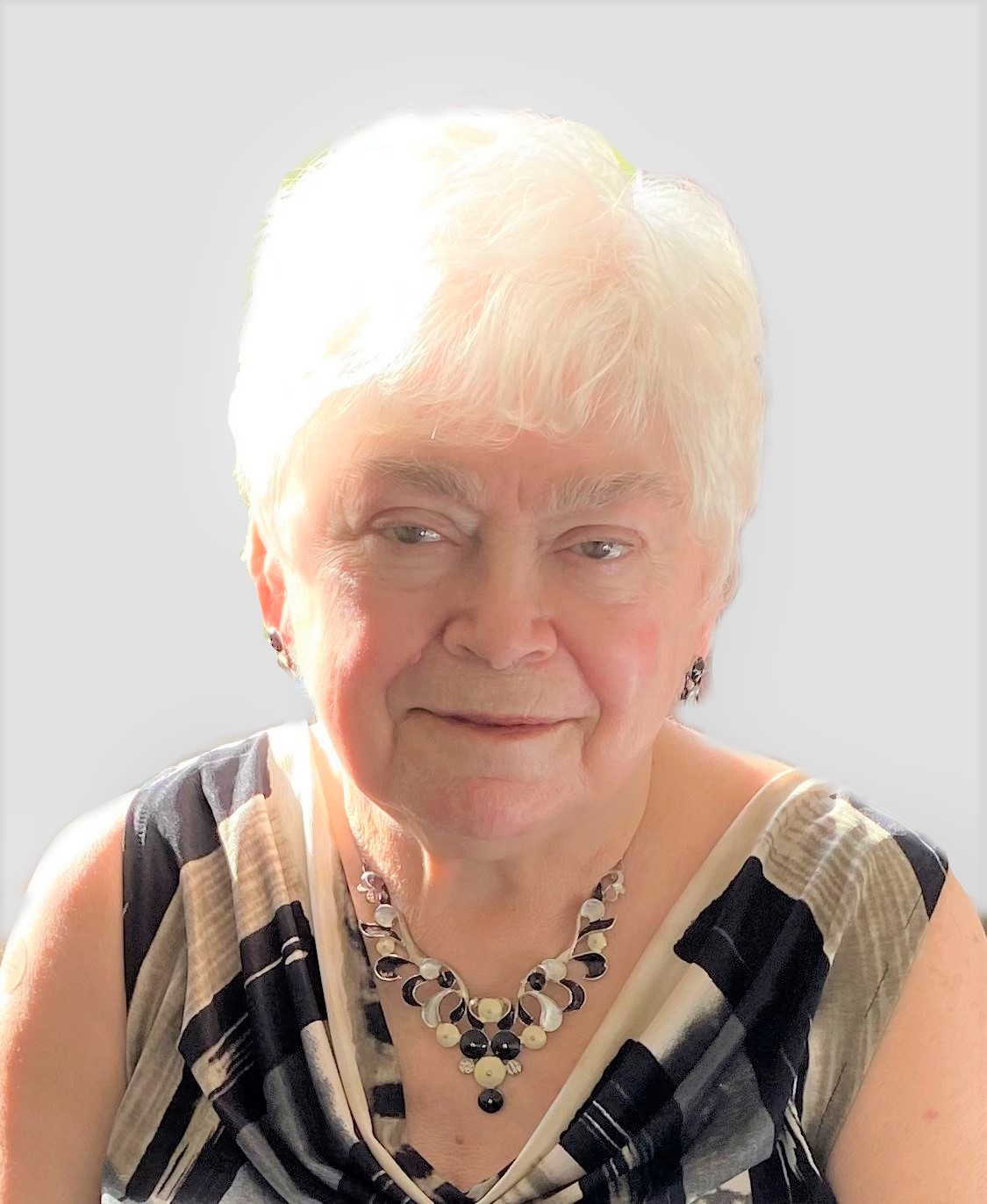 Suzanne Imbeault
